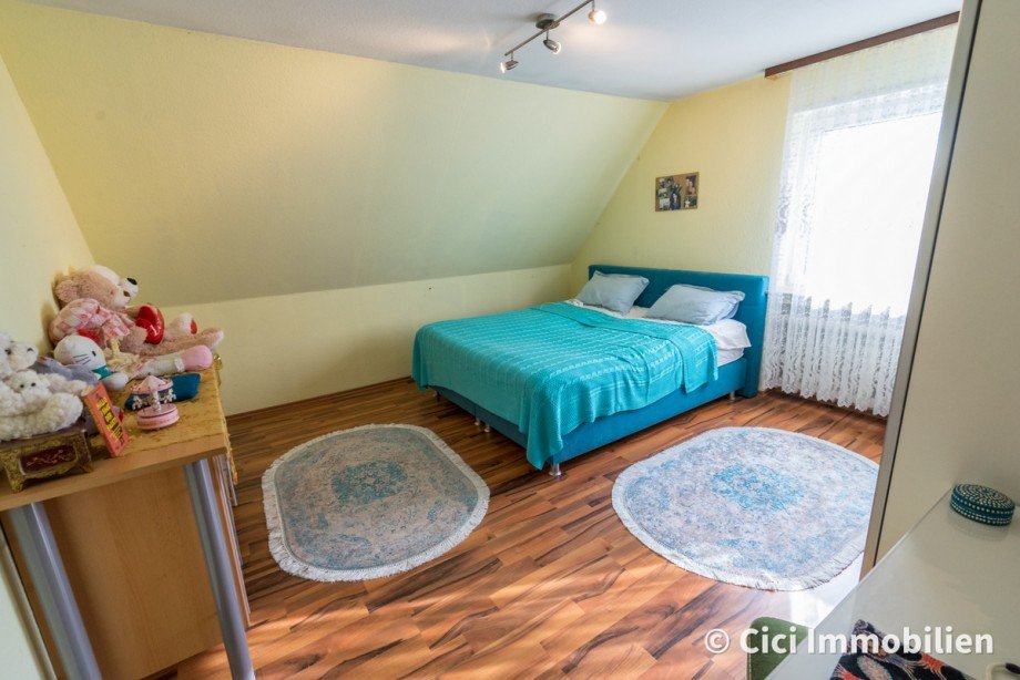 22.OG Schlafzimmer Zweifamilienhaus Herscheid