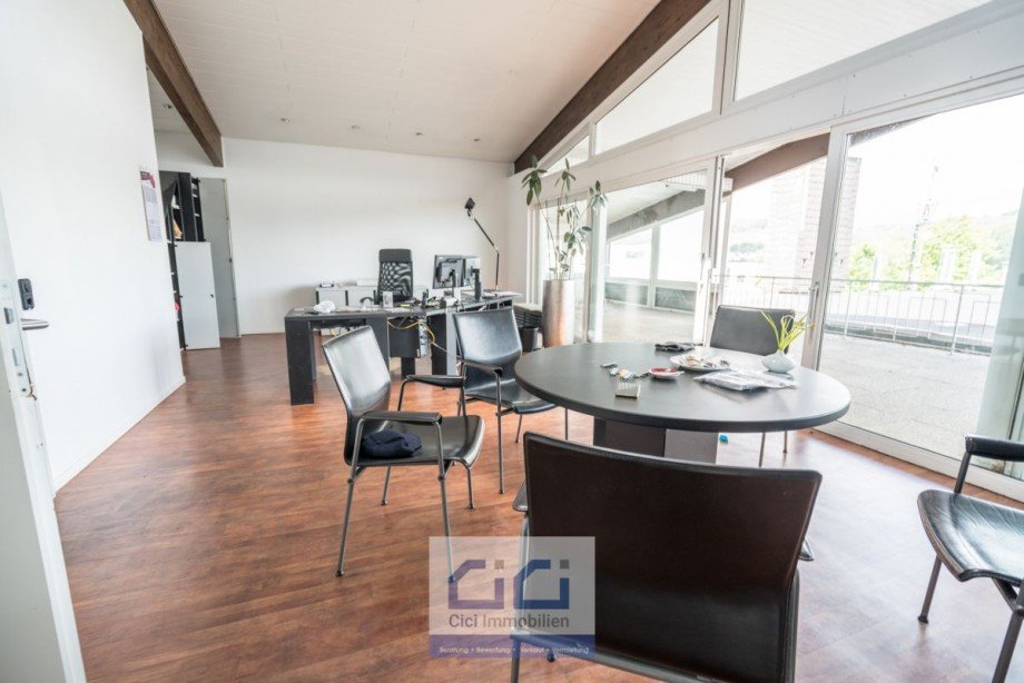 23 Halle Neuenrade