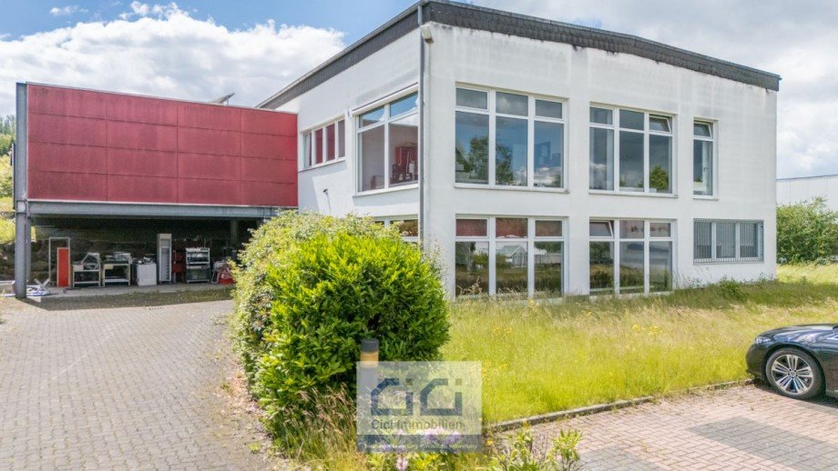 5 Halle Neuenrade