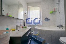 DSC00695 min Mehr Raum, mehr Rendite: Dreifamilienhaus mit Ladenlokal und Kaufpreisfaktor 10 in Werdohl