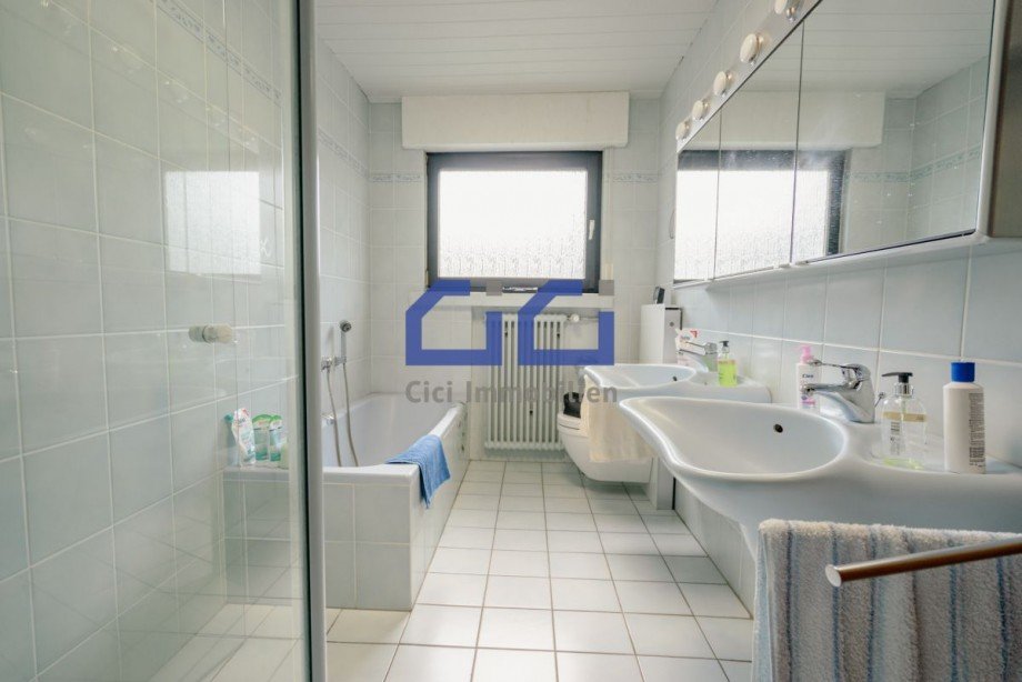 15. EG Badezimmer Haus Plettenberg