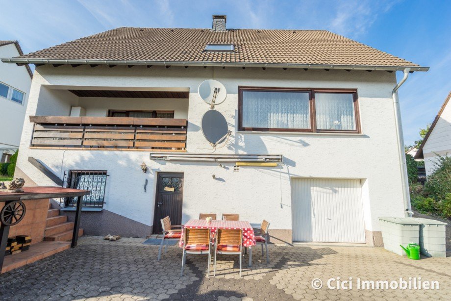 6. Rueckansicht Zweifamilienhaus Herscheid
