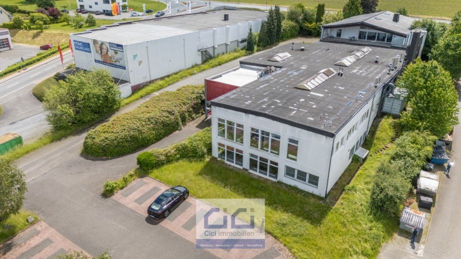 3 Halle Neuenrade