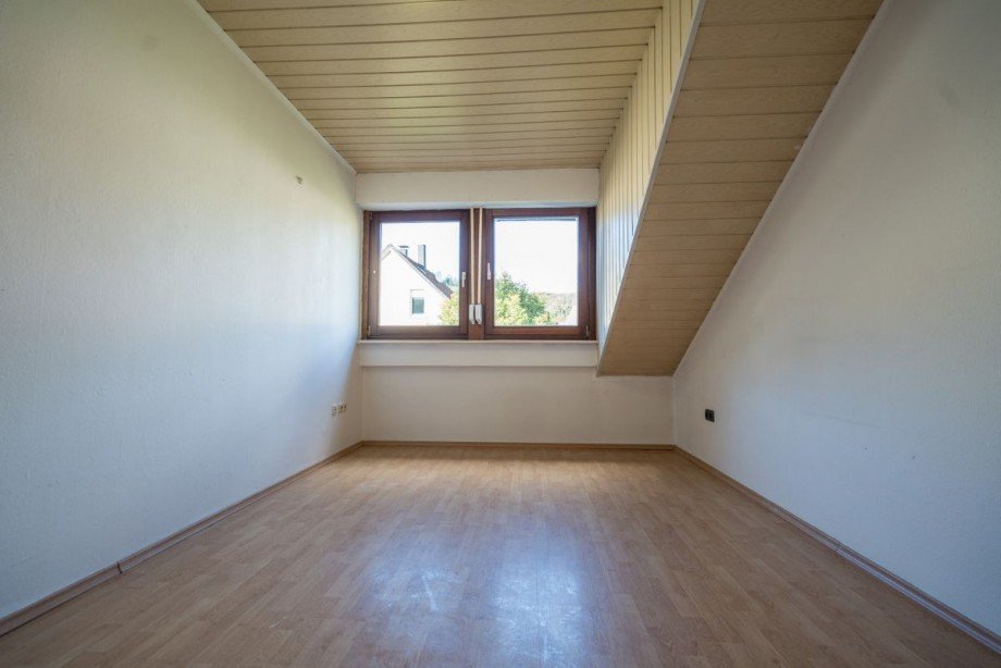 14 Schlafzimmer Dachgeschoss 1 Maisonettewohnung Altena