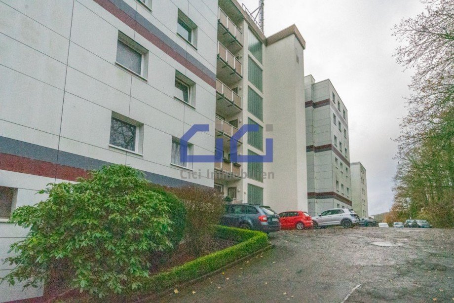 03 Aussenansicht Gebaeude Etagenwohnung L�denscheid