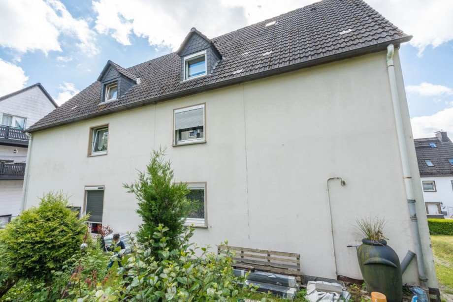14. Rueckansicht Etagenwohnung L�denscheid