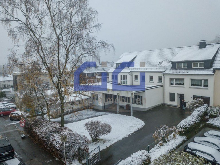  L�denscheid Einfamilienhaus Gro�z�gige Doppelhaush�lfte mit ehemaliger Schreinerei mitten im Zentrum