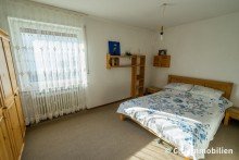 15. EG Kinderzimmer Gro�z�giges Zweifamilienhaus in beliebter Wohnlage von Herscheid-H�inghausen