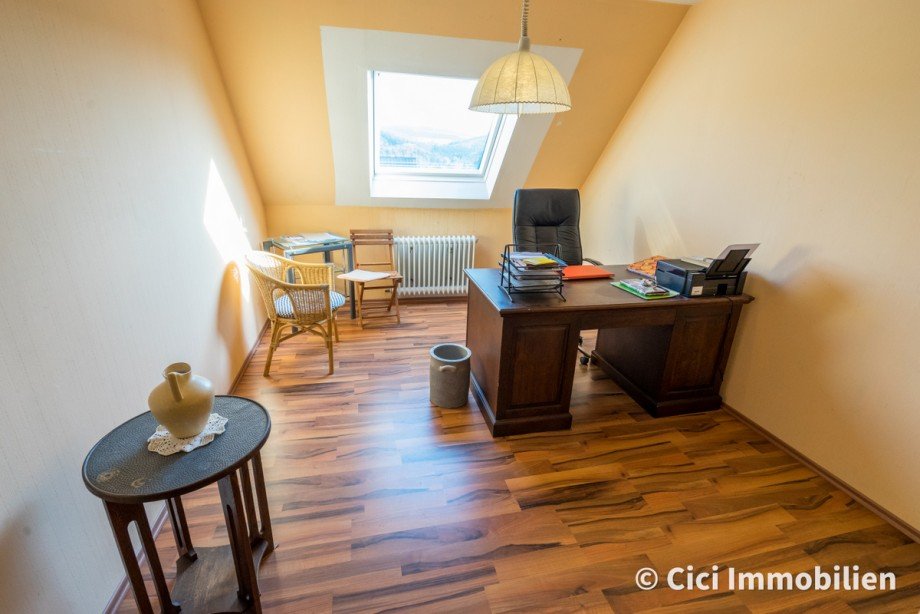 24. OG Kinderzimmer 2 B�ro Zweifamilienhaus Herscheid