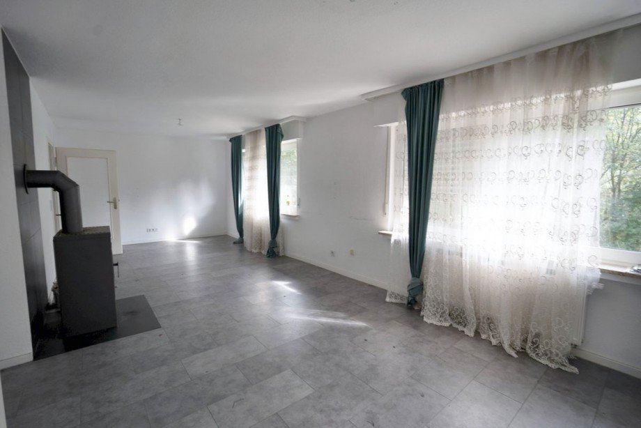 07 EG Wohnzimmer mit Kaminofen Haus Meinerzhagen