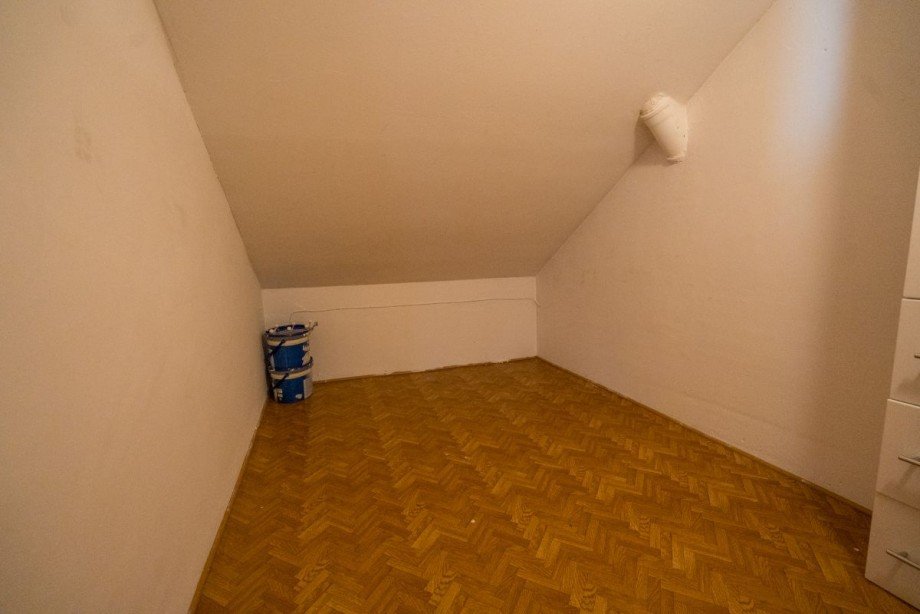 18 Abstellraum Dachgeschoss Maisonettewohnung Altena