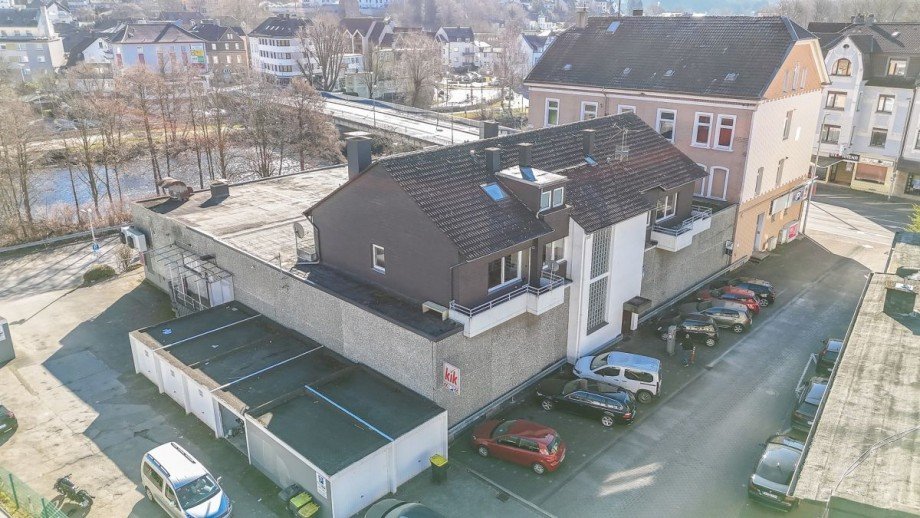 10 Luftaufnahme Wohnteil und Gewerbe Haus Werdohl
