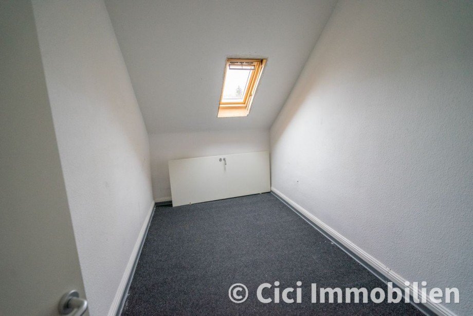 5. Buero Mehrfamilienhaus Neuenrade