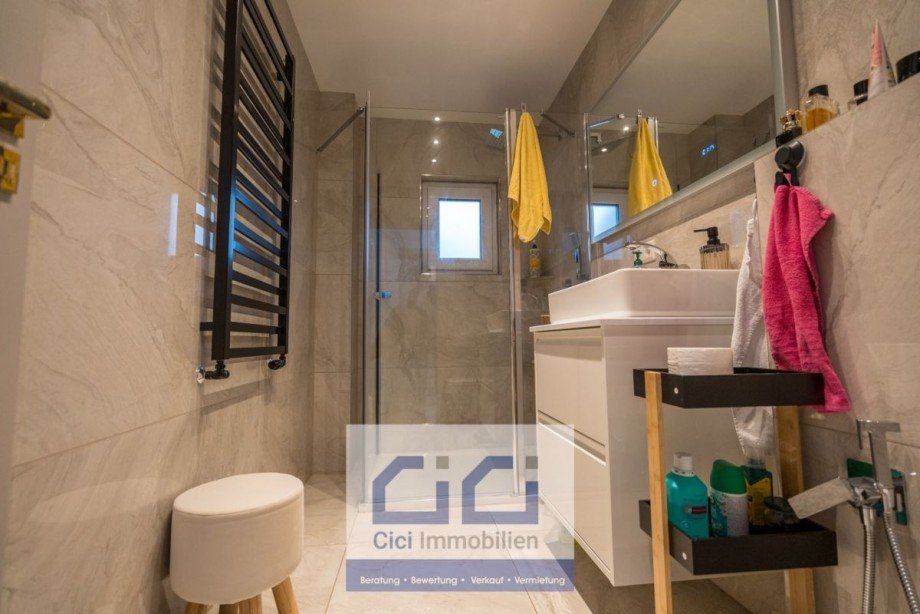 20 Zweites Badezimmer min Einfamilienhaus Neuenrade