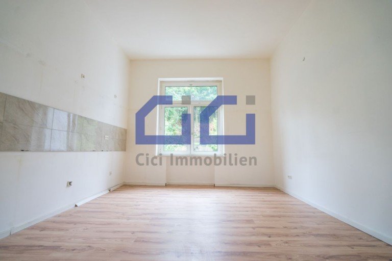 DSC09386 Altena Mehrfamilienhaus Einzigartiges 3-Familienhaus mit Top-Ausstattung und Garten � Ihr neues Zuhause im Herzen der Stadt