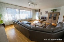 12. EG Gro�es Wohnzimmer Gro�z�giges Zweifamilienhaus in beliebter Wohnlage von Herscheid-H�inghausen
