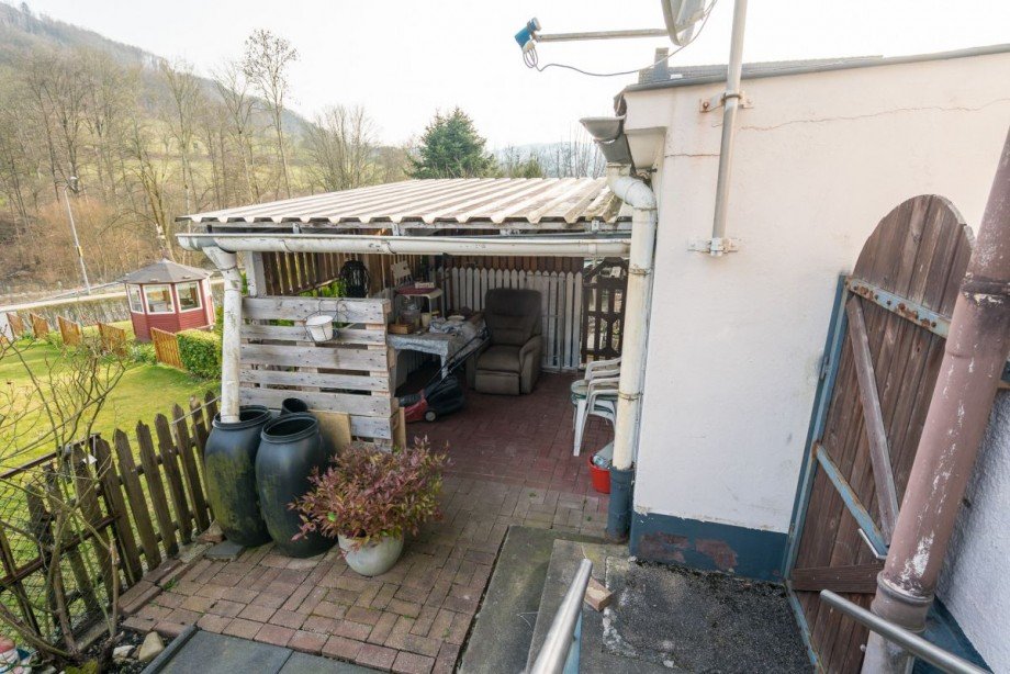 05. �berdachte Terrasse Mehrfamilienhaus Nachrodt-Wiblingwerde